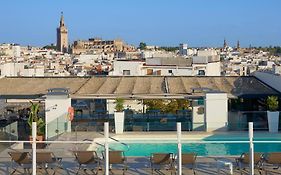 Hotel Becquer in Seville