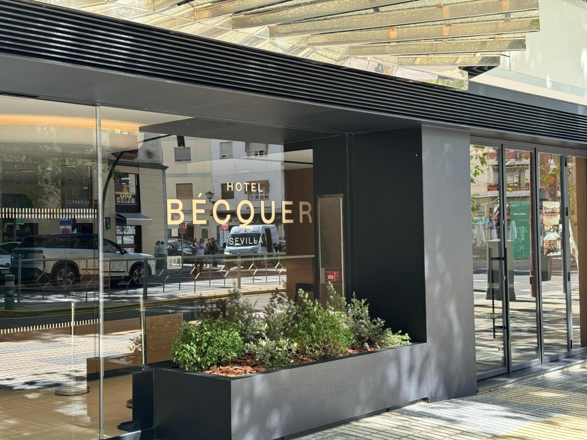 Hotel Becquer Seville Exterior photo